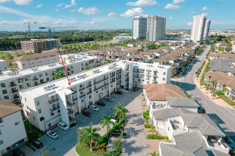 Condo in Doral, Florida, 3 bedrooms  № 1501590 - photo 2