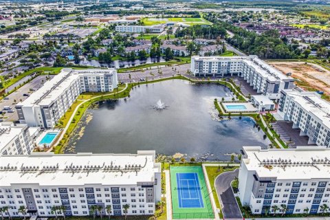 Condo in Orlando, Florida, 2 bedrooms  № 2391371