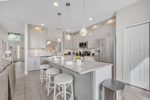 Villa ou maison à louer à Davenport, Floride: 7 chambres, 257.43 m2 № 1808483 - photo 23