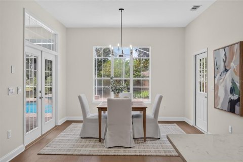 House in Lakeland, Florida 4 bedrooms, 397.06 sq.m. № 2402777 - photo 27