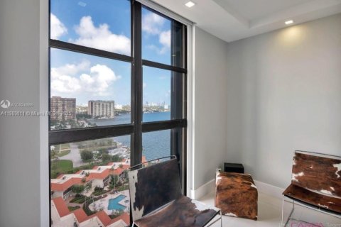 Copropriété à louer à Miami, Floride: 2 chambres, 136.47 m2 № 1964400 - photo 11