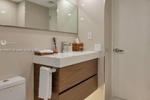 Copropriété à louer à Miami, Floride: 2 chambres, 136.47 m2 № 1964400 - photo 19