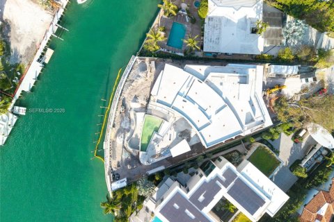 Casa en venta en Miami Beach, Florida, 8 dormitorios, 964.79 m2 № 2026881 - foto 16