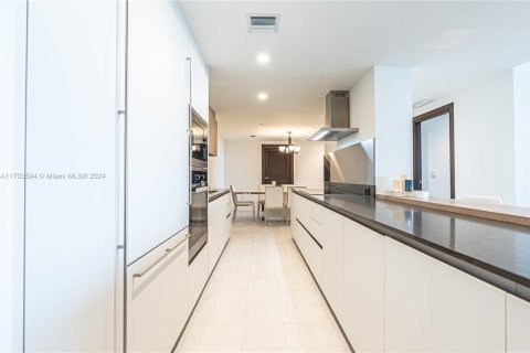 Condominio en venta en Miami, Florida, 3 dormitorios, 156.54 m2 № 1457008 - foto 8