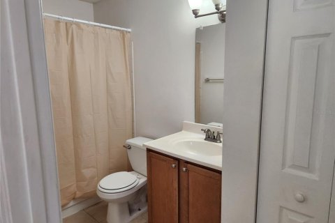 Condo in Brandon, Florida, 2 bedrooms  № 2166252 - photo 14