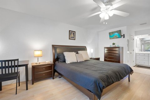 Condo in Punta Gorda, Florida, 2 bedrooms  № 1446776 - photo 17