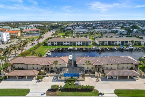 Condo in Punta Gorda, Florida, 2 bedrooms  № 1446776 - photo 24