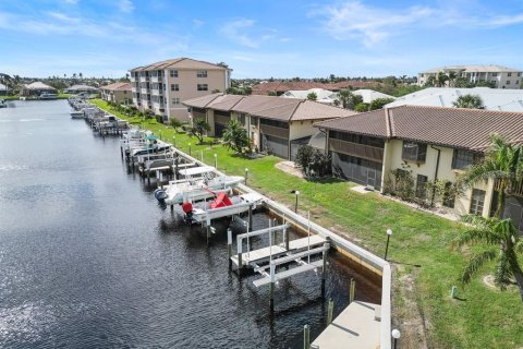 Condo in Punta Gorda, Florida, 2 bedrooms  № 1446776 - photo 3