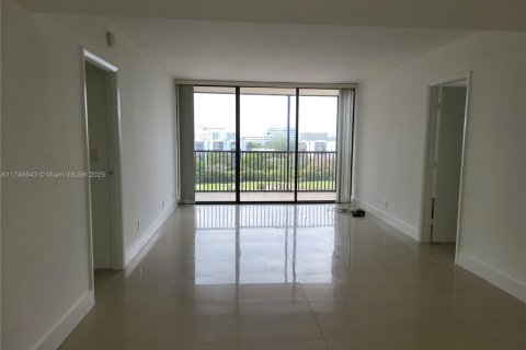 Copropriété à vendre à Aventura, Floride: 2 chambres, 105.72 m2 № 1937358 - photo 4