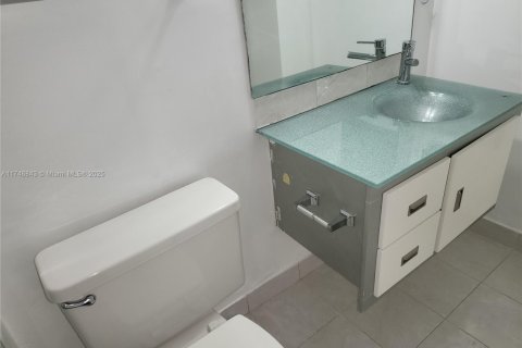 Copropriété à vendre à Aventura, Floride: 2 chambres, 105.72 m2 № 1937358 - photo 28