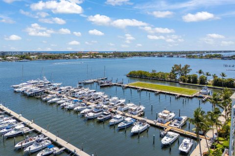 Copropriété à vendre à Lantana, Floride: 2 chambres, 117.52 m2 № 2146233 - photo 26