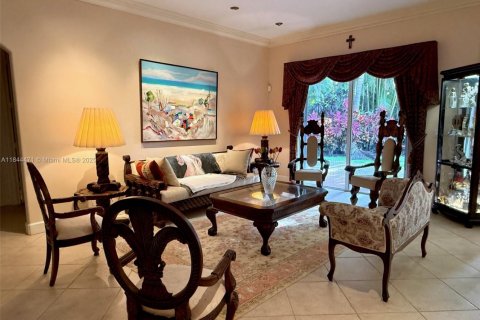 House in Miramar, Florida 4 bedrooms, 281.12 sq.m. № 1841051 - photo 6