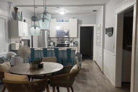 Купить виллу или дом в Дейтона-Бич, Флорида 6 комнат, 122.63м2, № 1849461 - фото 2