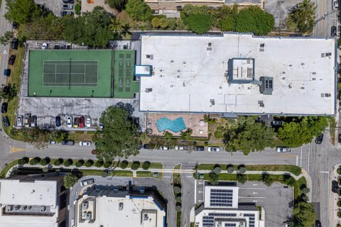 Condo in Fort Lauderdale, Florida, 1 bedroom  № 2175387 - photo 11