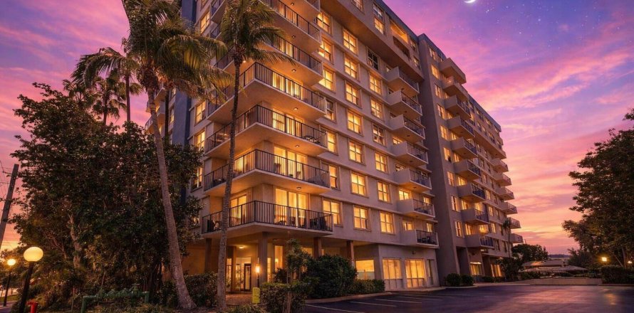 Condo in Fort Lauderdale, Florida, 1 bedroom  № 2175387
