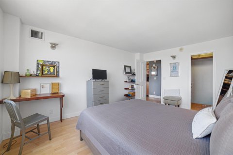 Condo in Fort Lauderdale, Florida, 1 bedroom  № 2175387 - photo 8