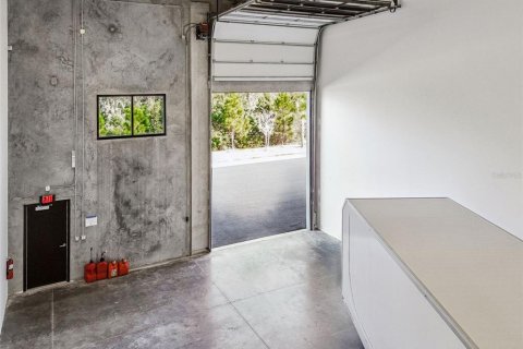 Immobilier commercial à vendre à Tampa, Floride: 114.27 m2 № 2425267 - photo 16