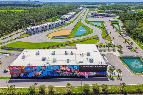 Immobilier commercial à vendre à Tampa, Floride: 114.27 m2 № 2425267 - photo 2