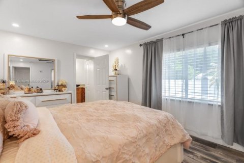 Casa en venta en Miami, Florida, 3 dormitorios, 136.38 m2 № 1880200 - foto 10