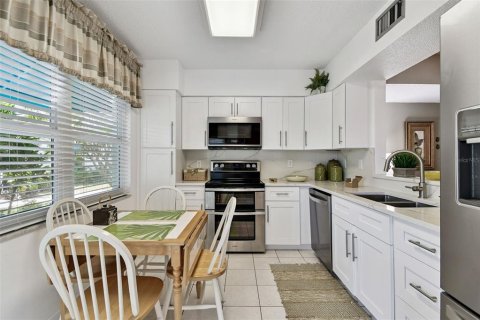Condominio en venta en Bradenton, Florida, 2 dormitorios, 115.48 m2 № 2110476 - foto 13