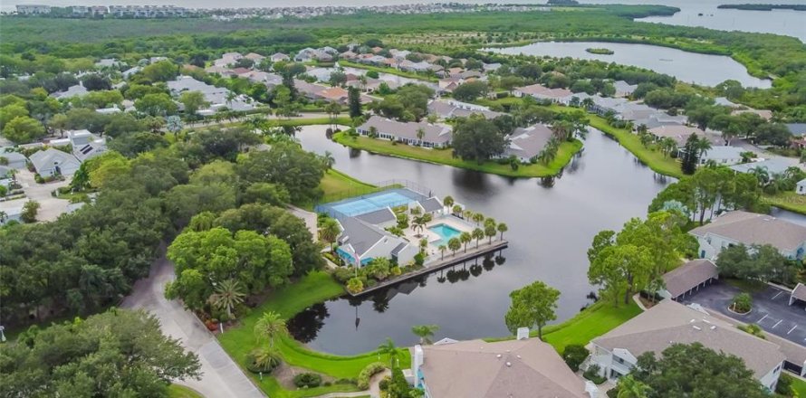 Condominio en Bradenton, Florida, 2 dormitorios № 2110476
