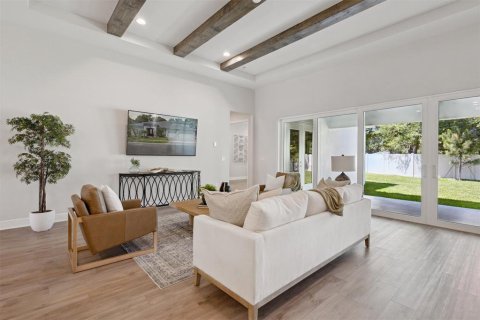 Villa ou maison à vendre à Valrico, Floride: 4 chambres, 364.36 m2 № 1658503 - photo 6