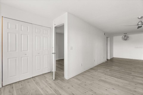 Condominio en venta en Orlando, Florida, 2 dormitorios, 85.38 m2 № 1899082 - foto 19