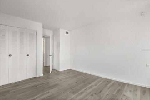 Condominio en venta en Orlando, Florida, 2 dormitorios, 85.38 m2 № 1899082 - foto 16