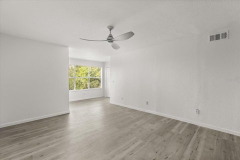 Condominio en venta en Orlando, Florida, 2 dormitorios, 85.38 m2 № 1899082 - foto 18