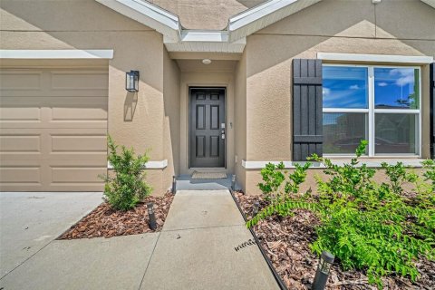 House in Brooksville, Florida 4 bedrooms, 168.34 sq.m. № 1835705 - photo 5