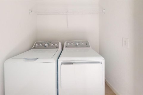 Casa en alquiler en Englewood, Florida, 4 dormitorios, 210.33 m2 № 1903860 - foto 22