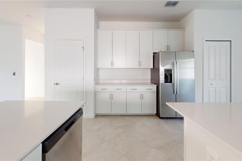 Casa en alquiler en Englewood, Florida, 4 dormitorios, 210.33 m2 № 1903860 - foto 20