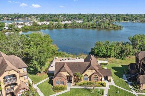Condo in Altamonte Springs, Florida, 1 bedroom № 2107401 - photo 19
