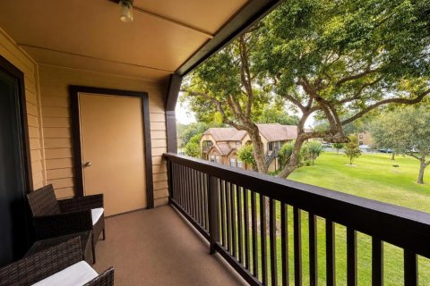 Condo in Altamonte Springs, Florida, 1 bedroom № 2107401 - photo 6