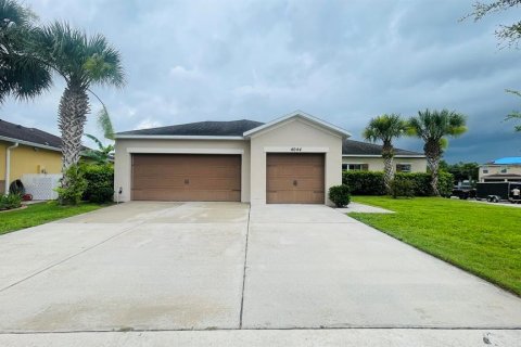 Villa ou maison à louer à Kissimmee, Floride: 3 chambres, 138.42 m2 № 1771784 - photo 1