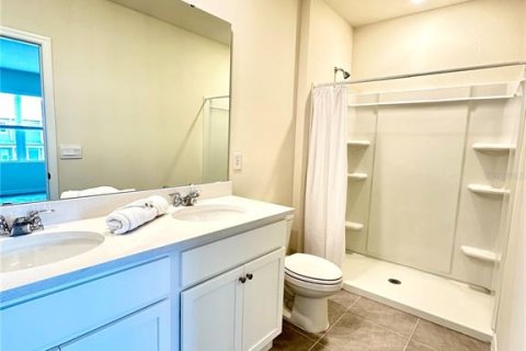 Townhouse in Davenport, Florida 3 bedrooms, 140.75 sq.m. № 2233387 - photo 10