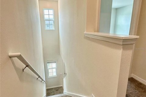 Townhouse in Davenport, Florida 3 bedrooms, 140.75 sq.m. № 2233387 - photo 16