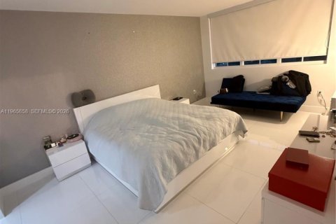 Купить кондоминиум в Санни-Айлс-Бич, Флорида 3 спальни, 153.1м2, № 2027352 - фото 9