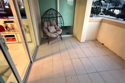 Купить кондоминиум в Санни-Айлс-Бич, Флорида 3 спальни, 153.1м2, № 2027352 - фото 5