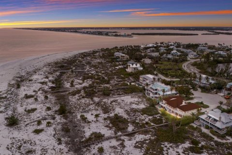 Villa ou maison à vendre à Boca Grande, Floride: 3 chambres, 321.91 m2 № 2398930 - photo 2