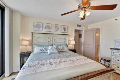 Condo in Daytona Beach, Florida, 2 bedrooms  № 2198601 - photo 16