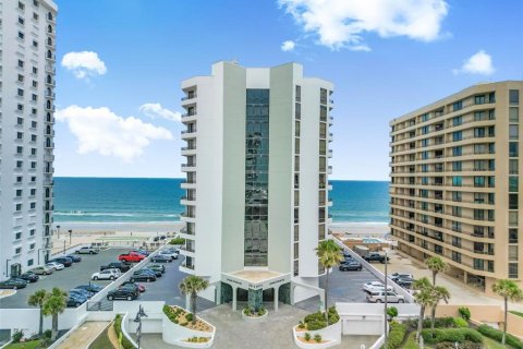 Condo in Daytona Beach, Florida, 2 bedrooms № 2198601