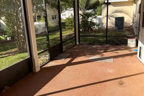 House in Ocala, Florida 2 bedrooms, 143.16 sq.m. № 2157889 - photo 18
