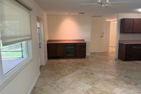 House in Ocala, Florida 2 bedrooms, 143.16 sq.m. № 2157889 - photo 9