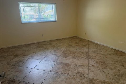 House in Ocala, Florida 2 bedrooms, 143.16 sq.m. № 2157889 - photo 11