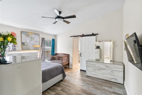 Villa ou maison à vendre à Orlando, Floride: 3 chambres, 113.81 m2 № 2413858 - photo 10