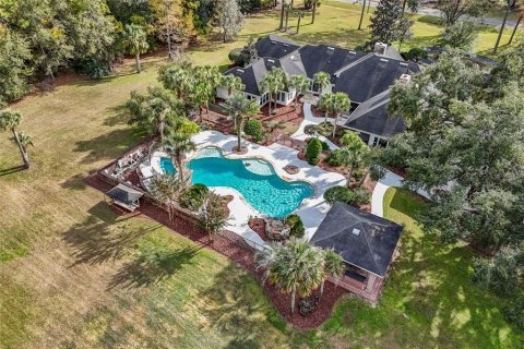 House in Gainesville, Florida 6 bedrooms, 697.7 sq.m. № 1534788 - photo 5