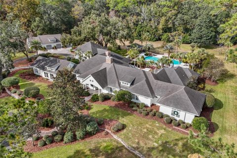 House in Gainesville, Florida 6 bedrooms, 697.7 sq.m. № 1534788 - photo 4