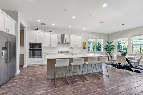 Casa en venta en Winter Garden, Florida, 5 dormitorios, 361.02 m2 № 2202735 - foto 8