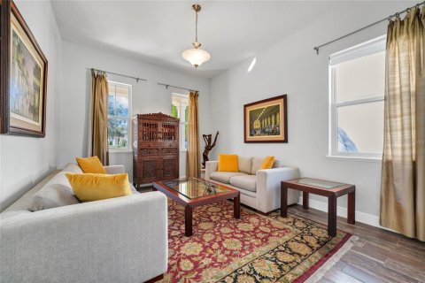 Casa en venta en Winter Garden, Florida, 5 dormitorios, 361.02 m2 № 2202735 - foto 20